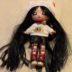 Na na na Surprise Glam Series 2 LiLing Luck